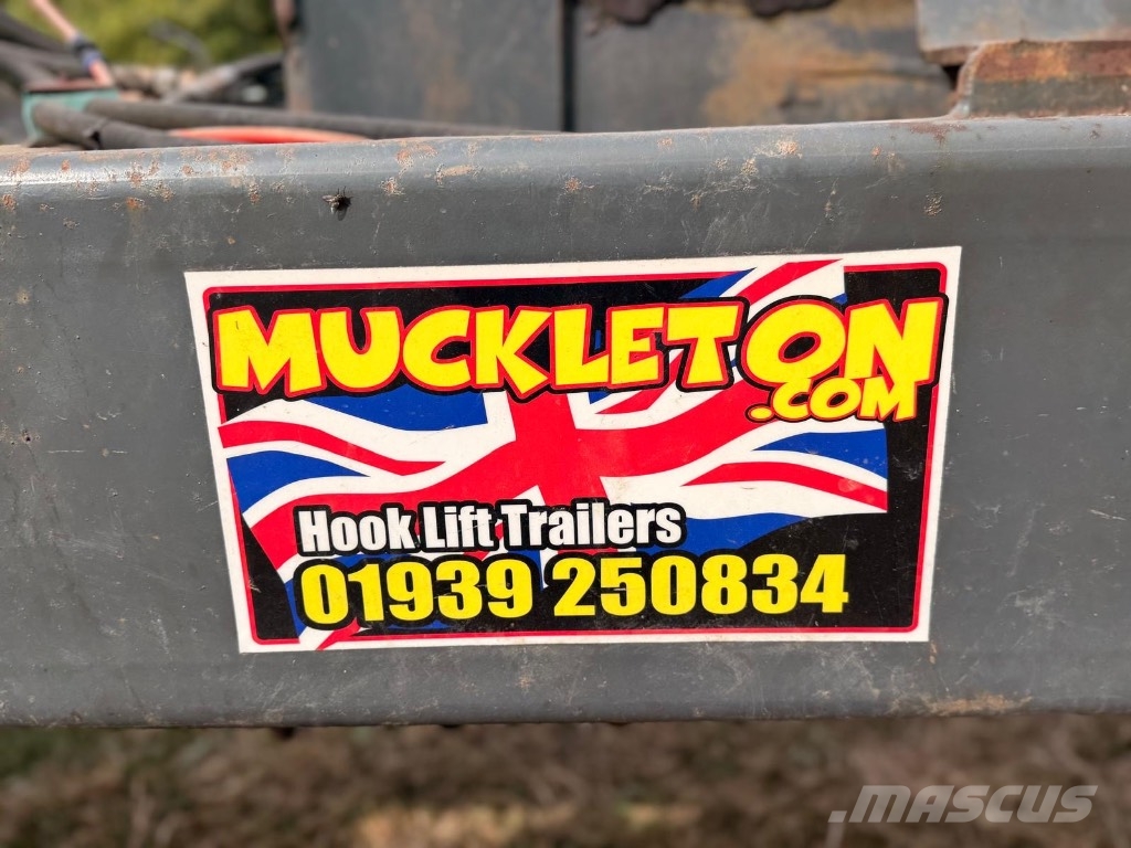 Muckleton 2 Axle Przyczepy hakowce