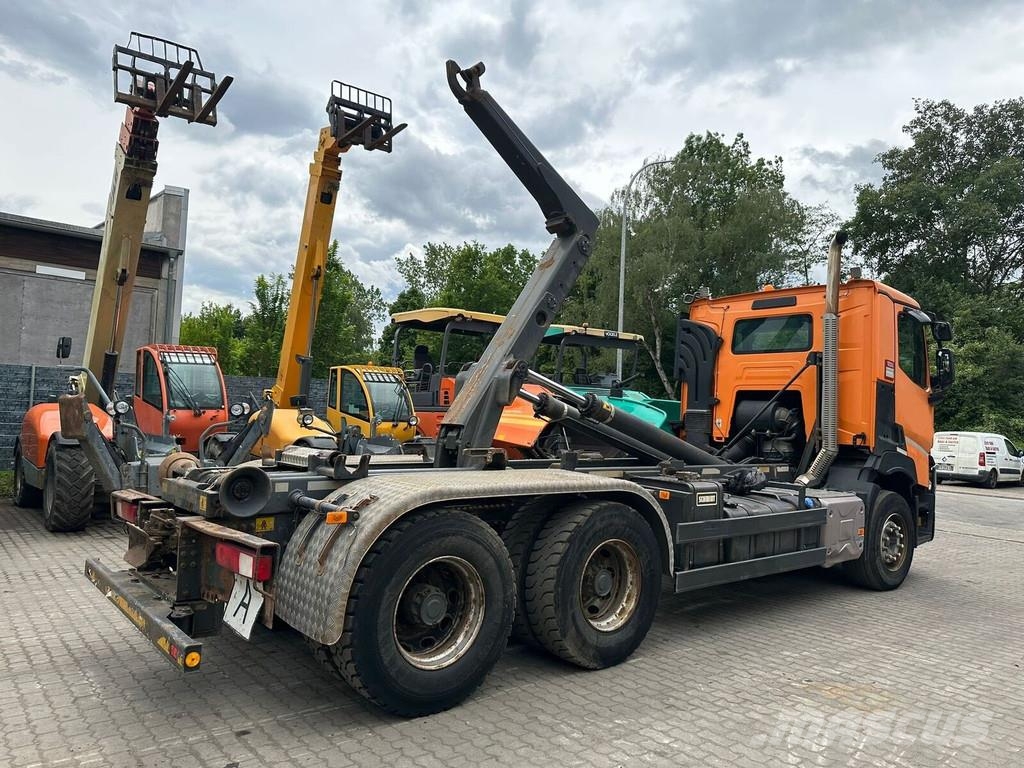 Renault C 460 Vrachtwagen met containersysteem