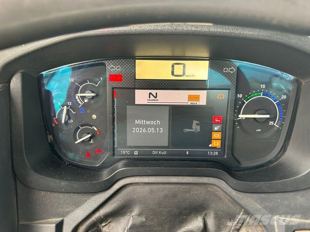 Renault C 460 Vrachtwagen met containersysteem