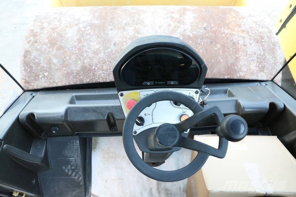 Bomag BW 226 BVC-5 트윈 드럼 롤러