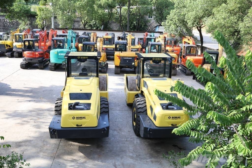 Bomag BW 226 BVC-5 트윈 드럼 롤러