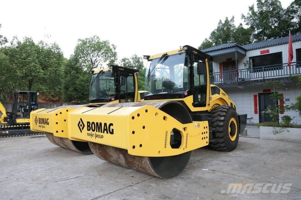 Bomag BW 226 BVC-5 트윈 드럼 롤러
