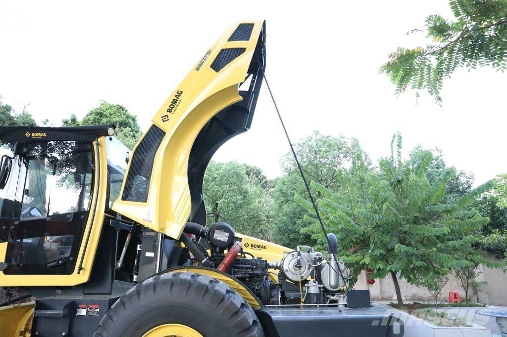 Bomag BW 226 BVC-5 트윈 드럼 롤러