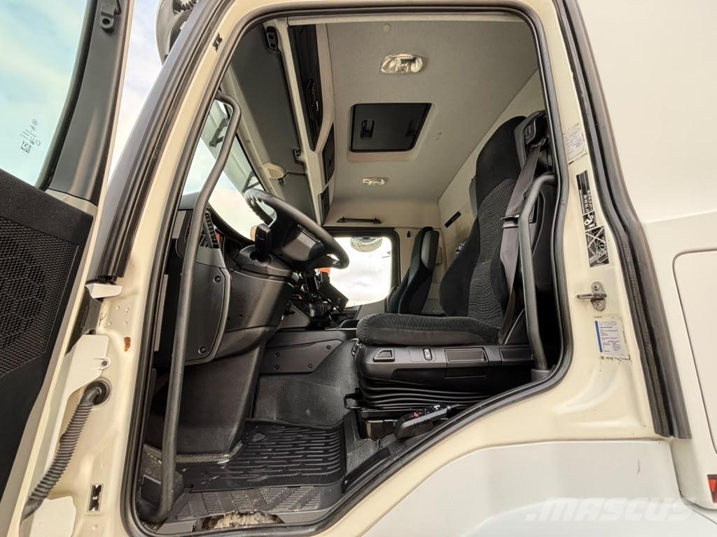 Mercedes-Benz Antos 1830 4x2 BOX L=7564 mm Furgons