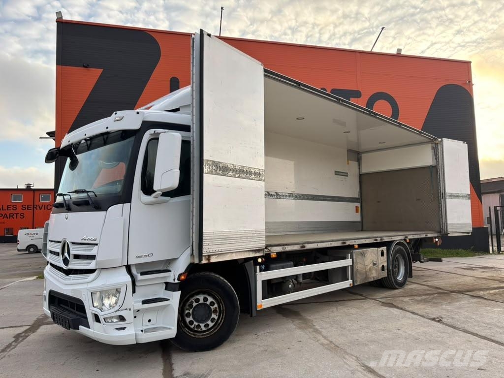 Mercedes-Benz Antos 1830 4x2 BOX L=7564 mm Furgons