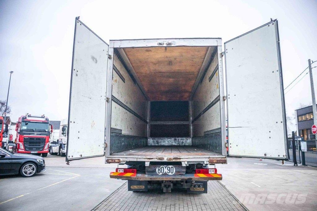 Renault PREMIUM 380 DXI-6x2 Kofferaufbau