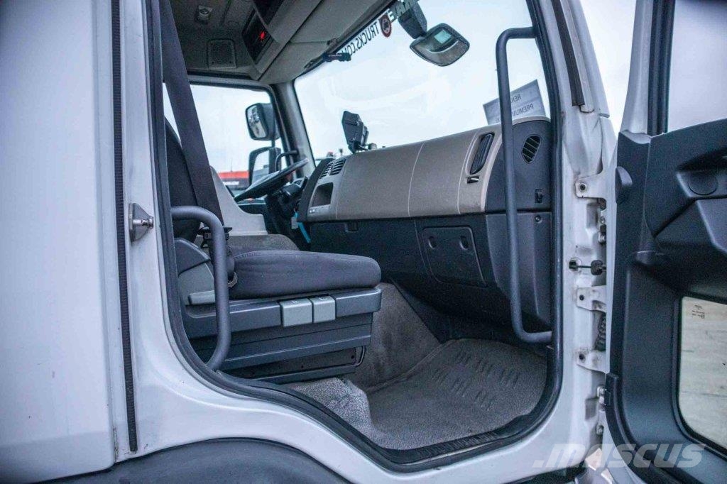 Renault PREMIUM 380 DXI-6x2 Kofferaufbau