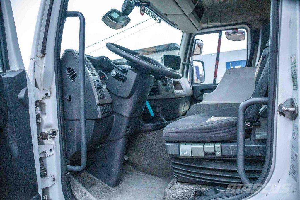 Renault PREMIUM 380 DXI-6x2 Kofferaufbau