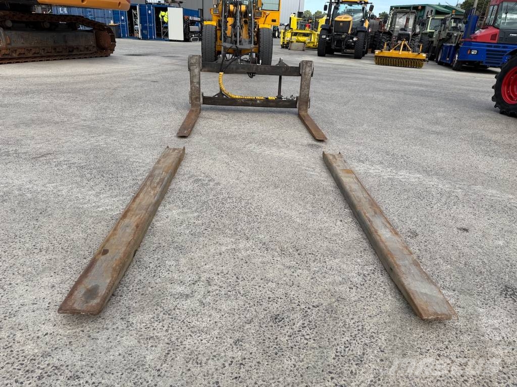 Hydraulische palletvorken 200cm x 152cm / 250cm Volvo/Lundberg connection Δικράνες