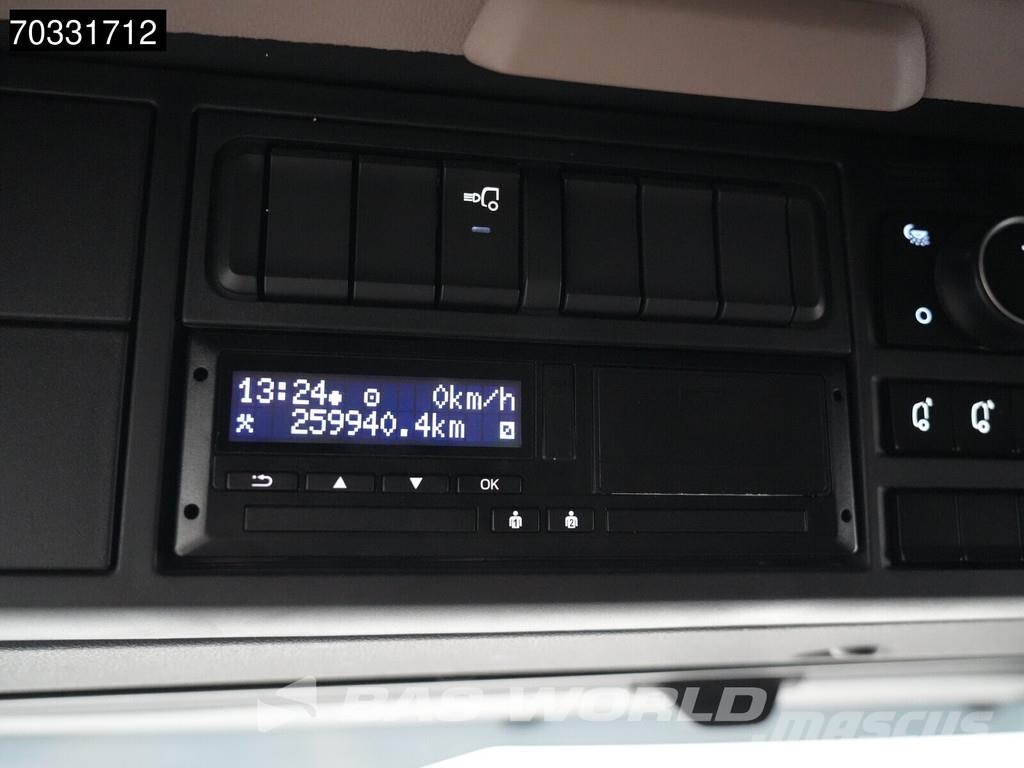 DAF XF 480 XF 4X2 2x Tanks Navi ACC 70% Tyres وحدات الجر
