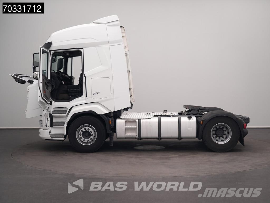 DAF XF 480 XF 4X2 2x Tanks Navi ACC 70% Tyres وحدات الجر