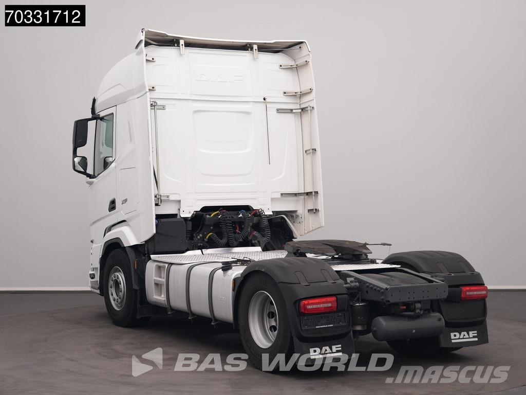 DAF XF 480 XF 4X2 2x Tanks Navi ACC 70% Tyres وحدات الجر