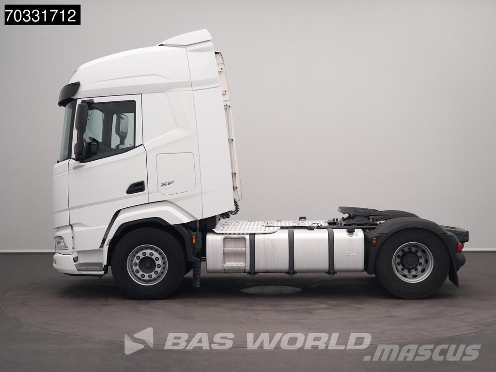 DAF XF 480 XF 4X2 2x Tanks Navi ACC 70% Tyres وحدات الجر