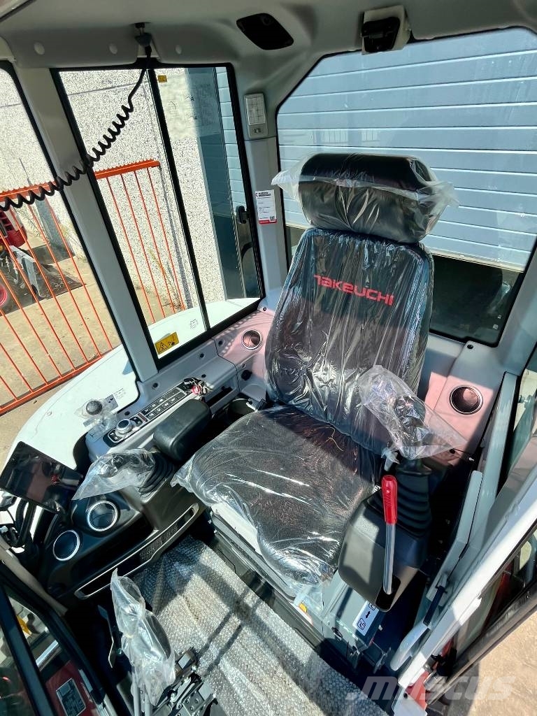 Takeuchi TB 335 R Mini ekskavatörler, 7 tona dek