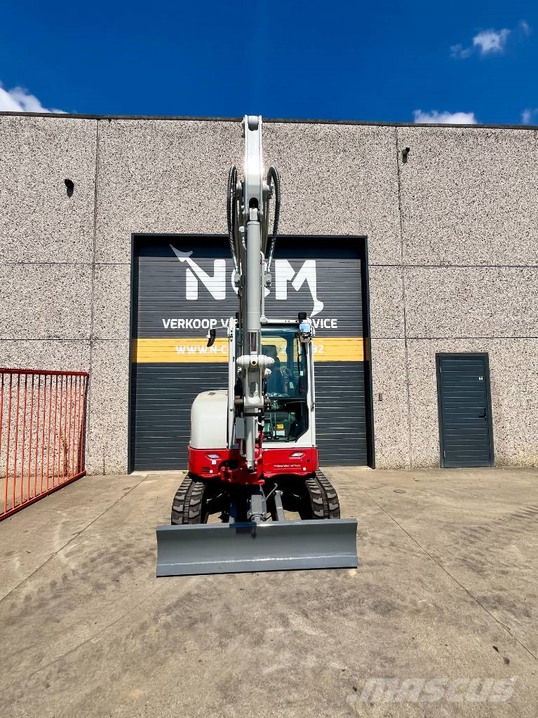 Takeuchi TB 335 R Mini ekskavatörler, 7 tona dek