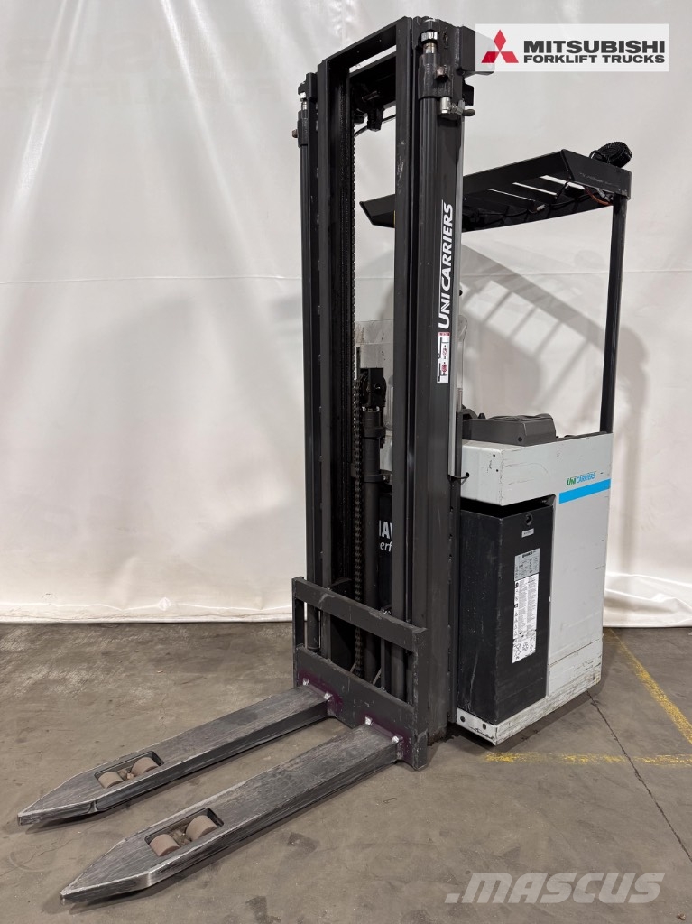 UniCarriers 160SDTFV580XSN - 1460 Std. Side loader
