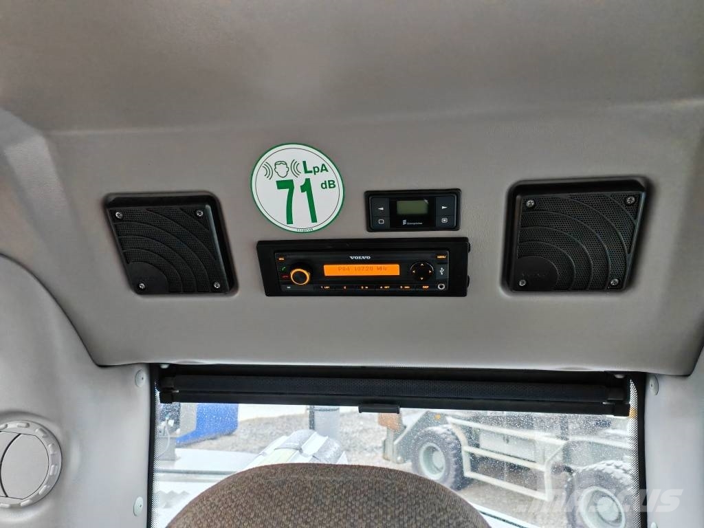 Volvo ECR 235 EL ( Topcon 3D ) Roomikekskavaatorid