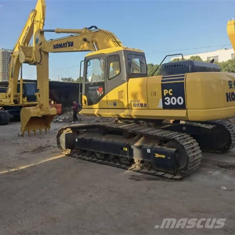 Komatsu PC 300 履带挖掘机