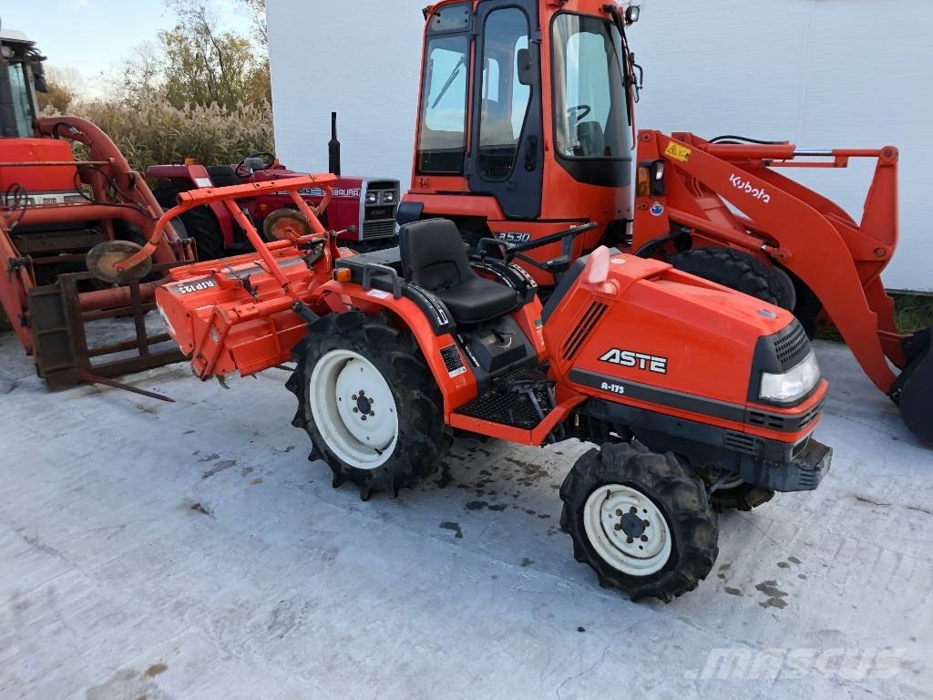 Kubota A-175 トラクター