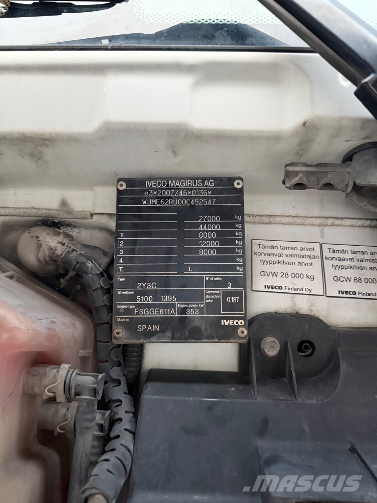 Iveco Sway 480 6x2*4 شاحنات بمقصورة وهيكل