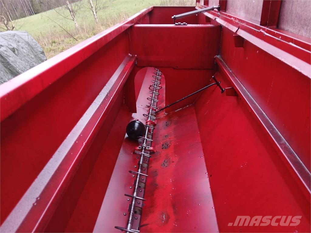 Junkkari KH2500 Kita sėjamoji technika ir jų priedai
