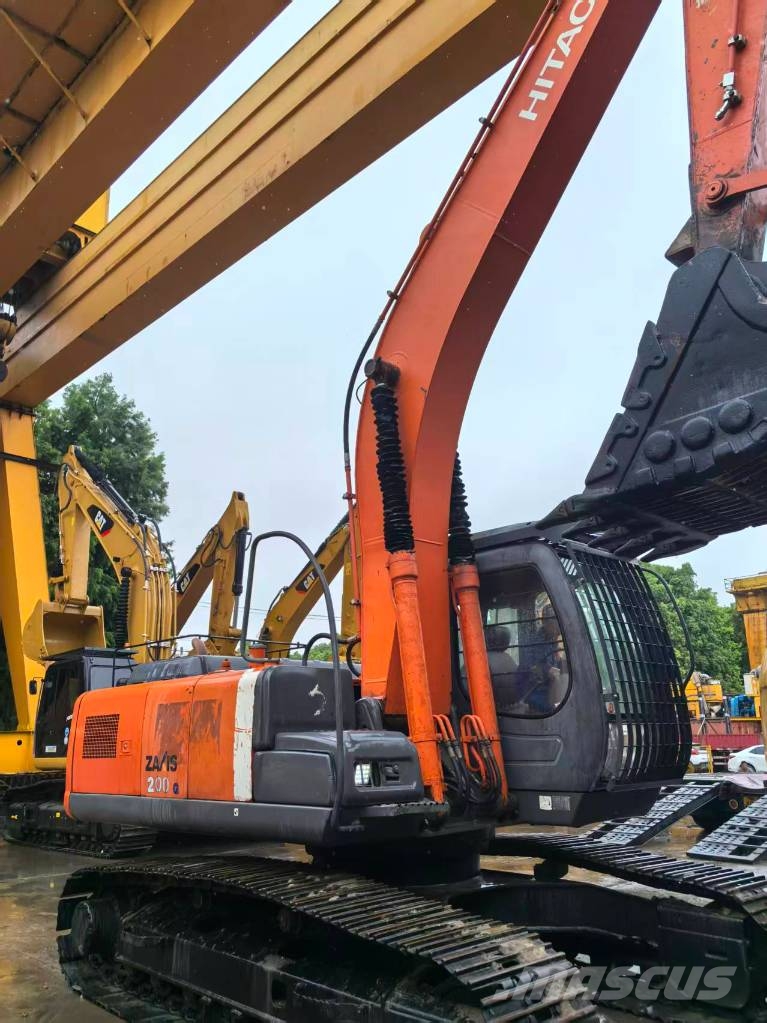 Hitachi ZX 200-3 G Εκσκαφείς με ερπύστριες