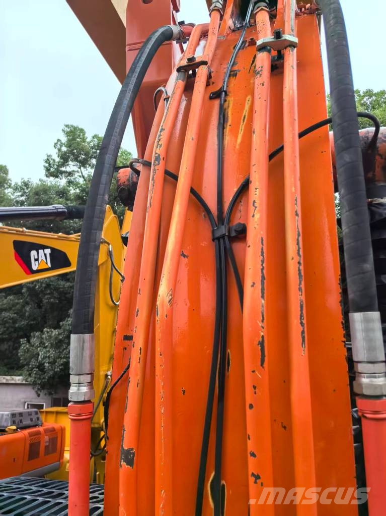 Hitachi ZX 200-3 G Εκσκαφείς με ερπύστριες