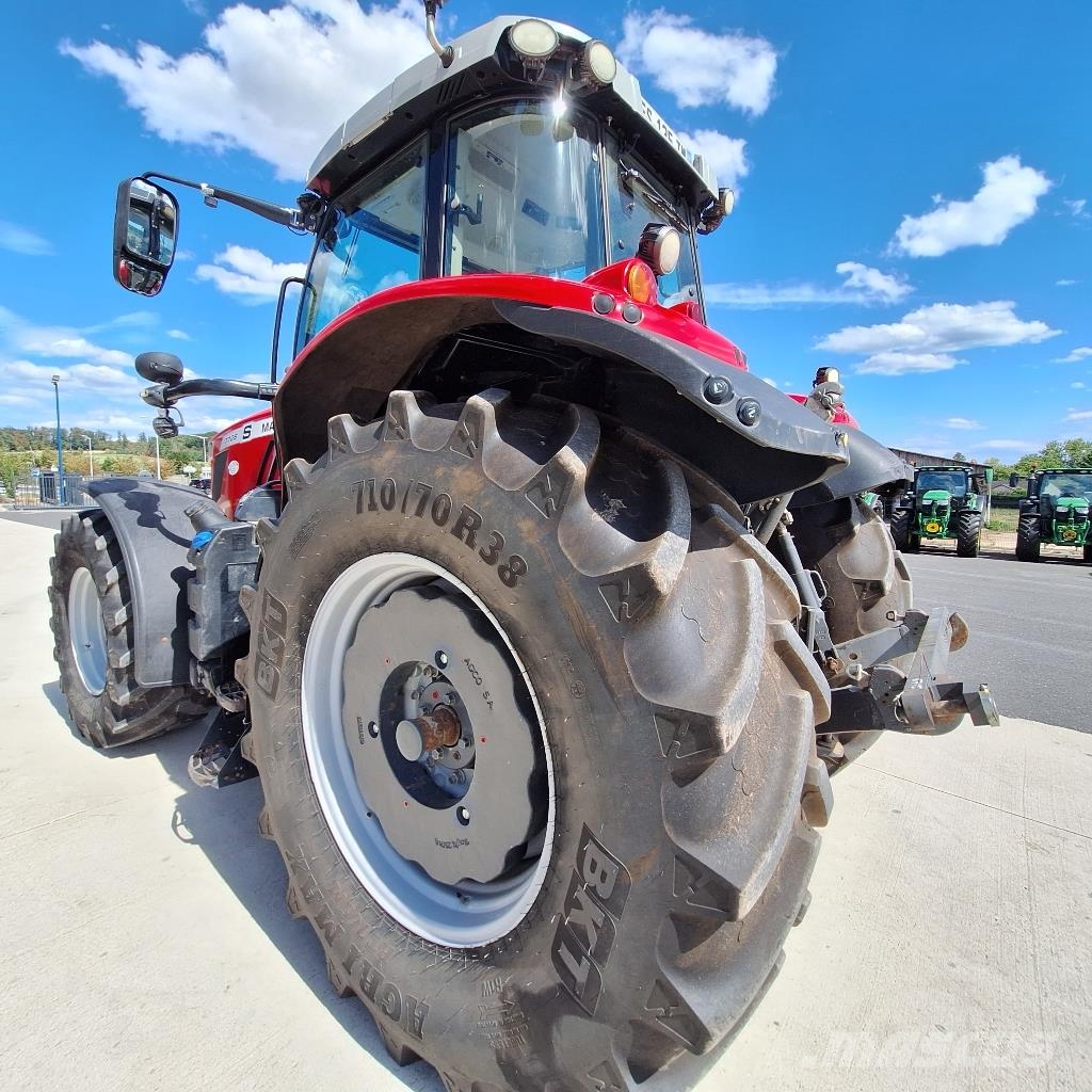 Massey Ferguson 7726 S Traktory