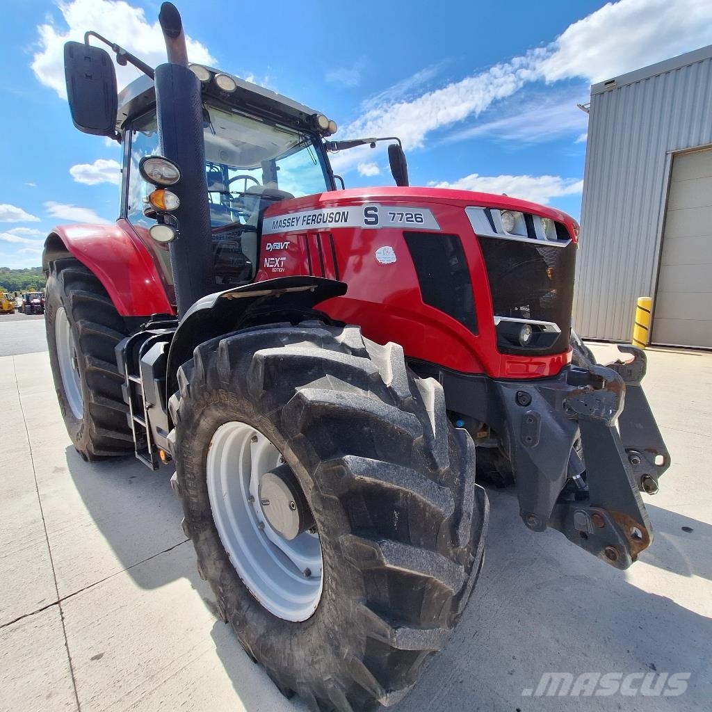 Massey Ferguson 7726 S Traktorid