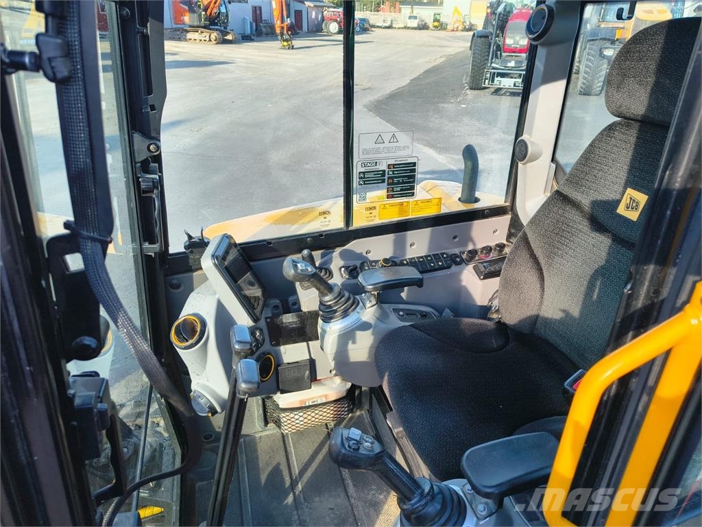JCB 50Z-2 -PYÖRITTÄJÄLLÄ- Mini kotrók < 7t