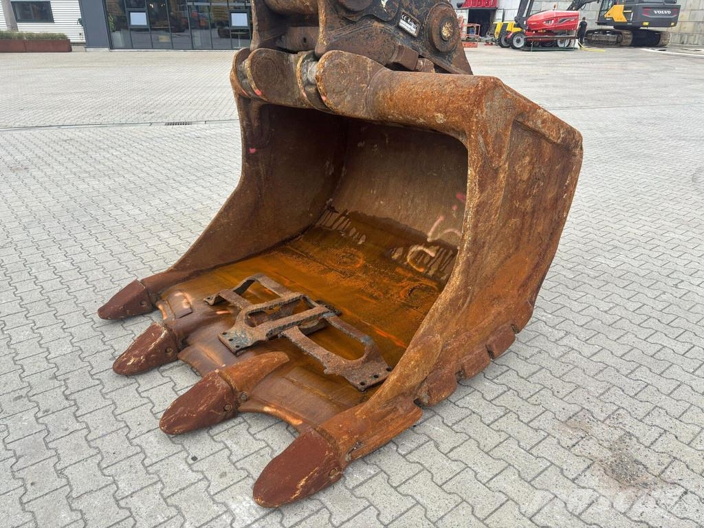 CAT 352-07A Raupenbagger