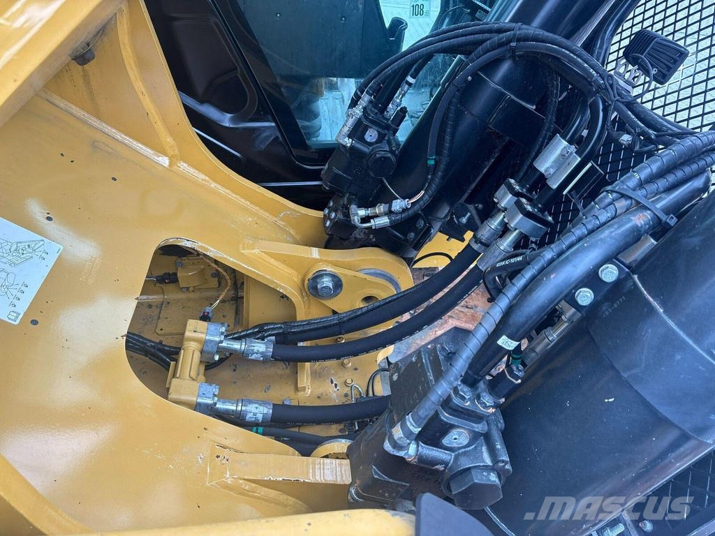 CAT 352-07A Raupenbagger