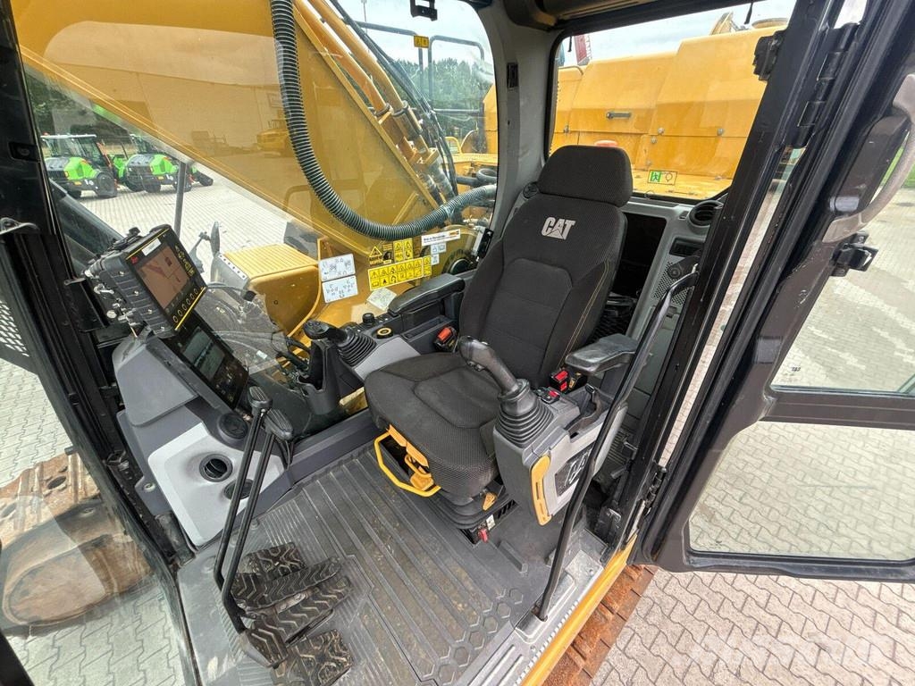 CAT 352-07A Raupenbagger