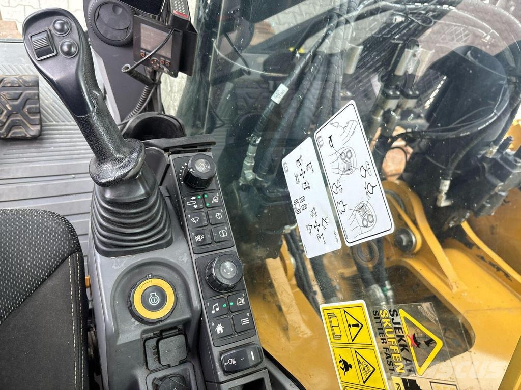 CAT 352-07A Raupenbagger