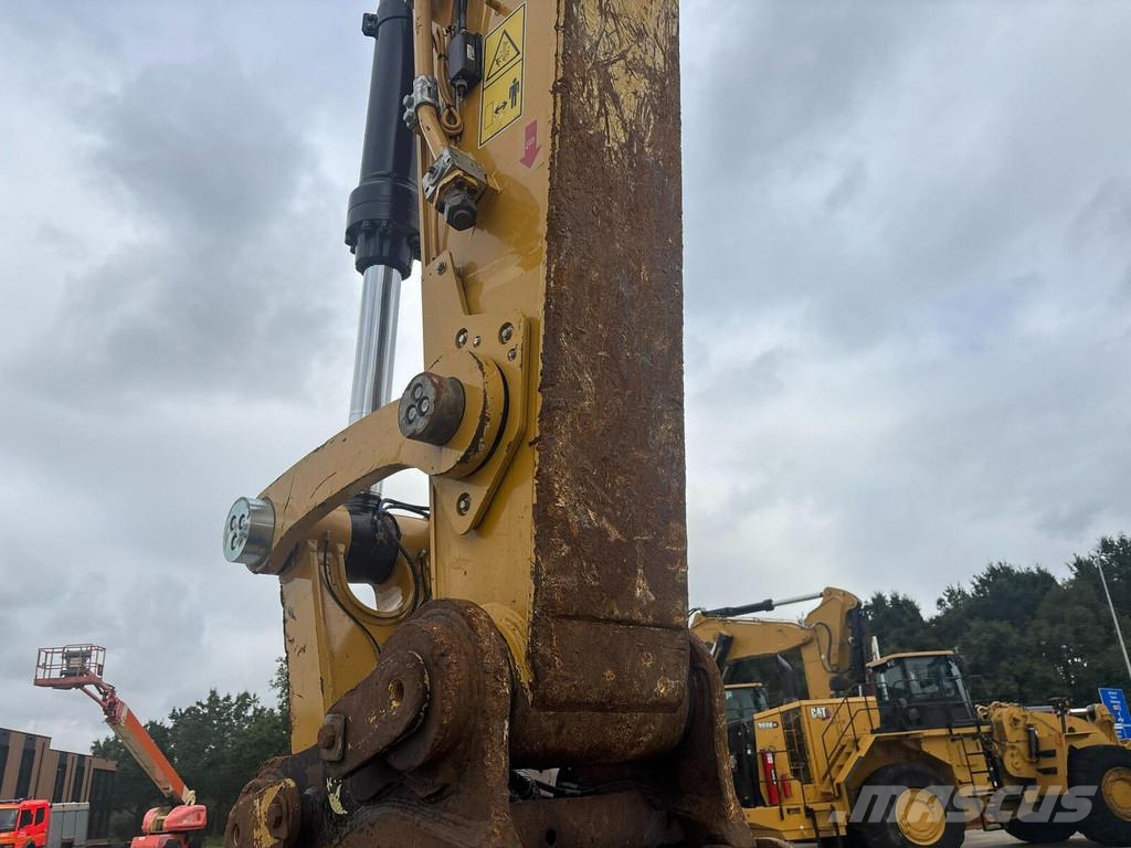 CAT 352-07A Raupenbagger