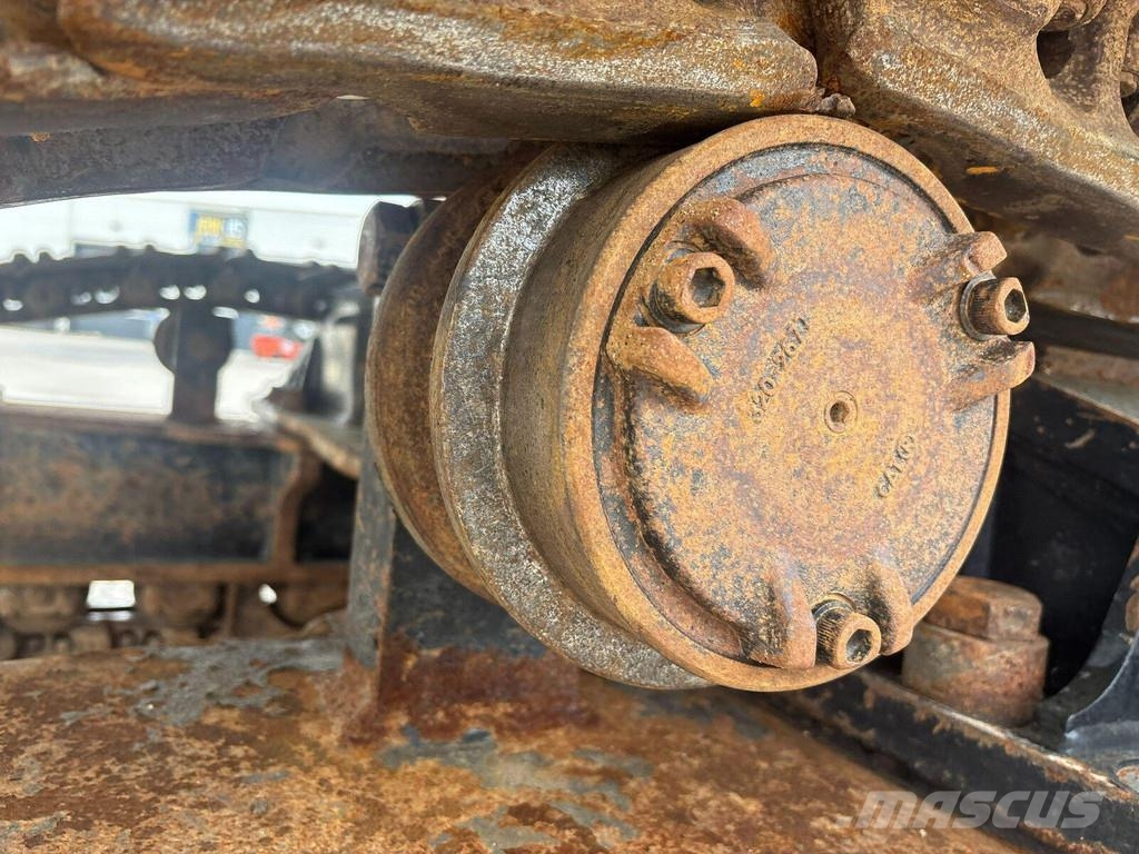 CAT 352-07A Raupenbagger