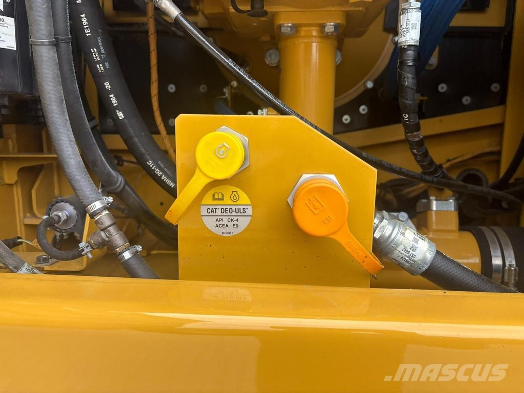 CAT 352-07A Raupenbagger
