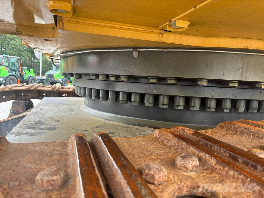 CAT 352-07A Raupenbagger