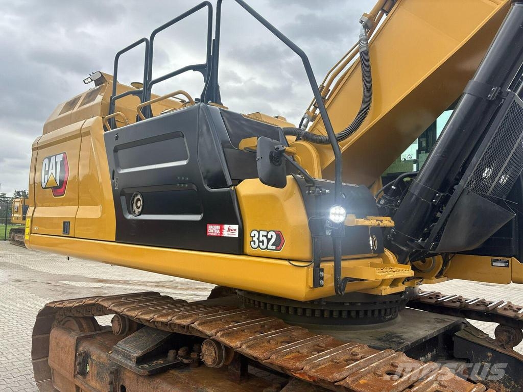 CAT 352-07A Raupenbagger