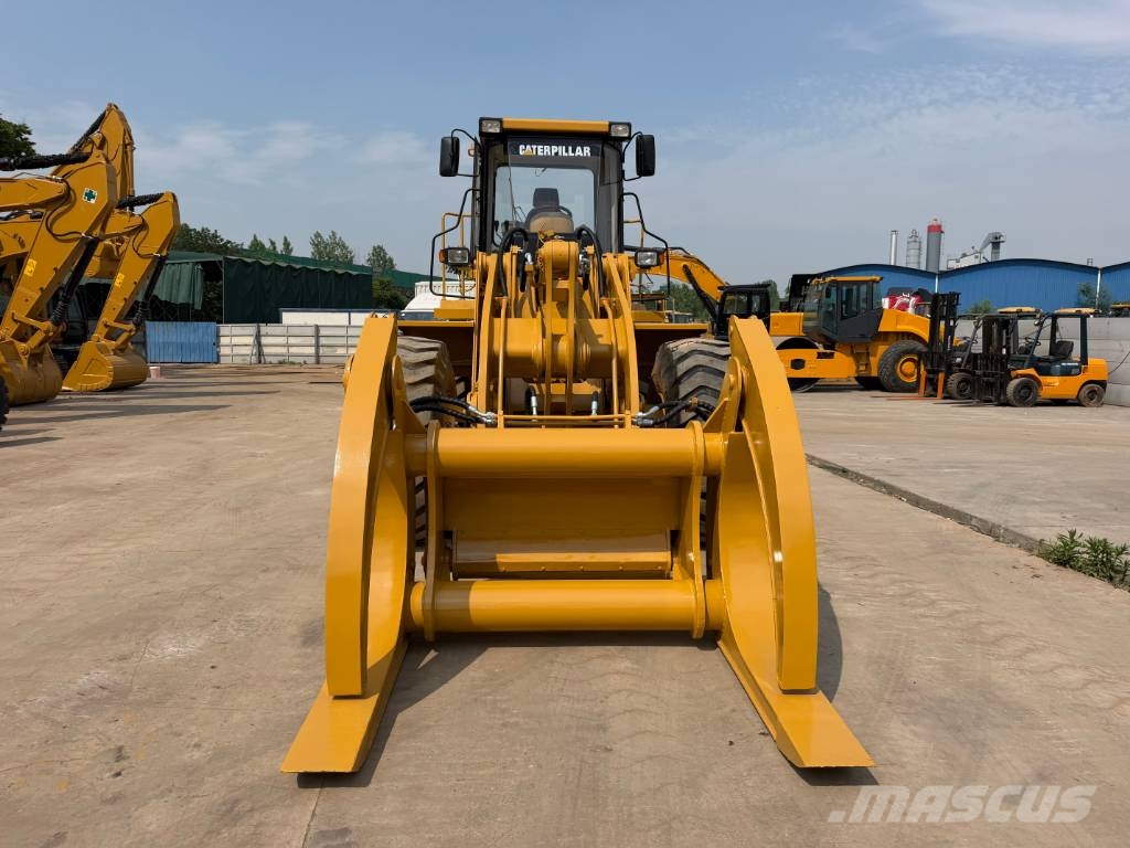 CAT 966 F Incarcator pe pneuri