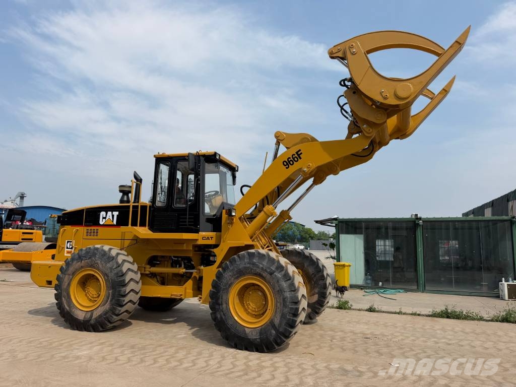 CAT 966 F Incarcator pe pneuri