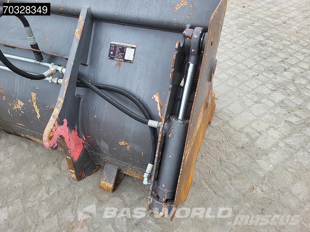 Volvo L30 G 轮式装载机