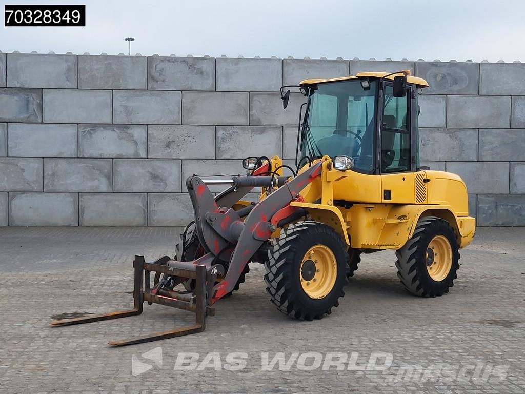 Volvo L30 G 轮式装载机