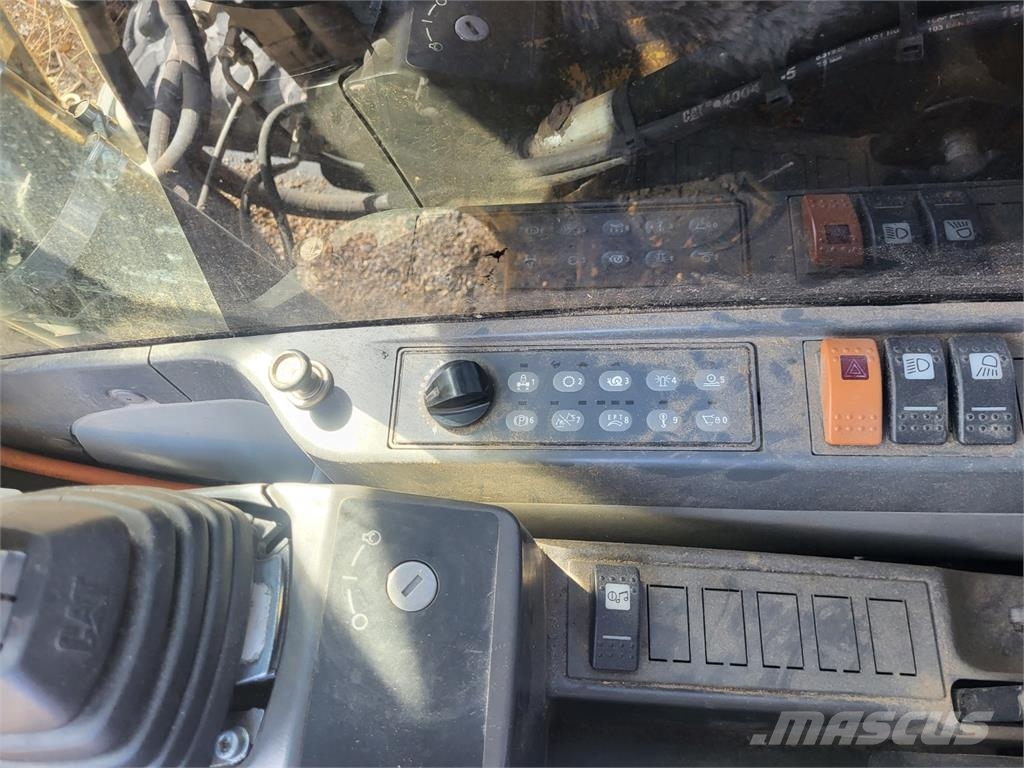 CAT M 318 D 4X4 + HARVESTEROM WOODY H60 Κατασκευές - Άλλα