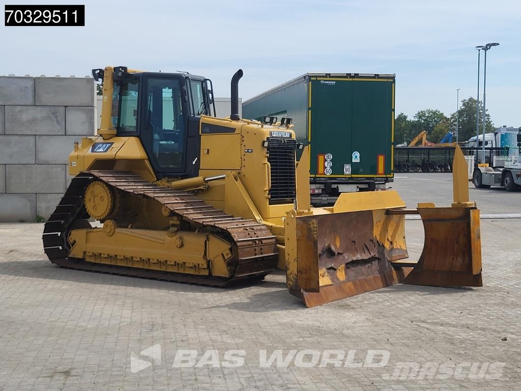 CAT D6 N LGP Foldable Blade بلدوزرات مجنزرة