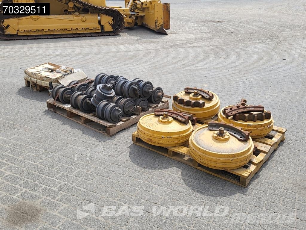 CAT D6 N LGP Foldable Blade بلدوزرات مجنزرة