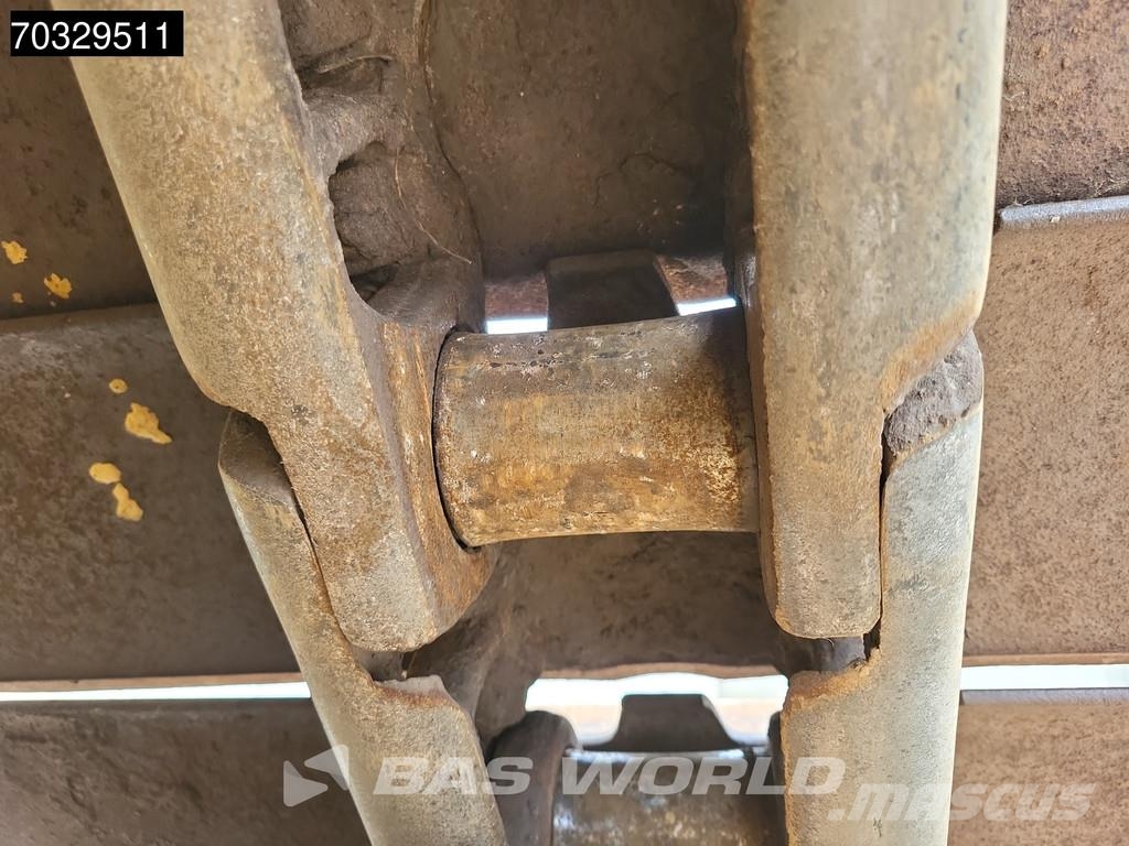 CAT D6 N LGP Foldable Blade بلدوزرات مجنزرة