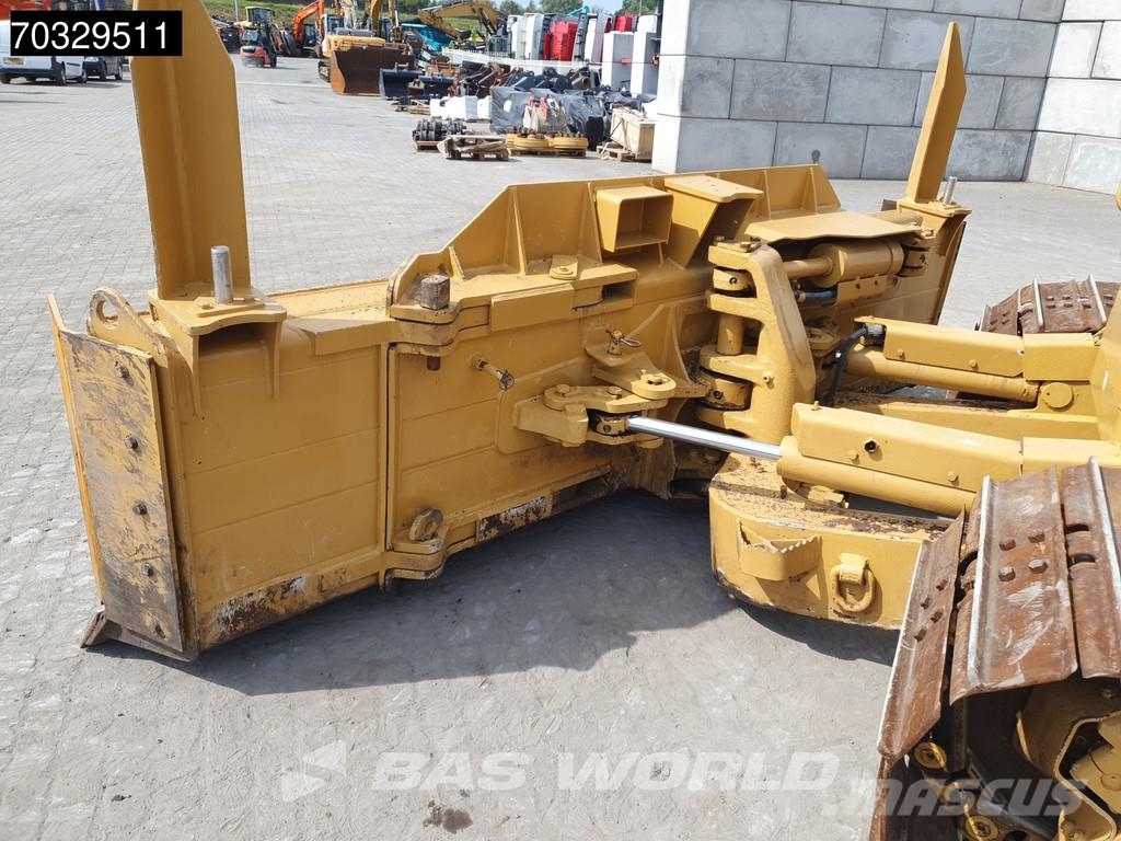 CAT D6 N LGP Foldable Blade بلدوزرات مجنزرة