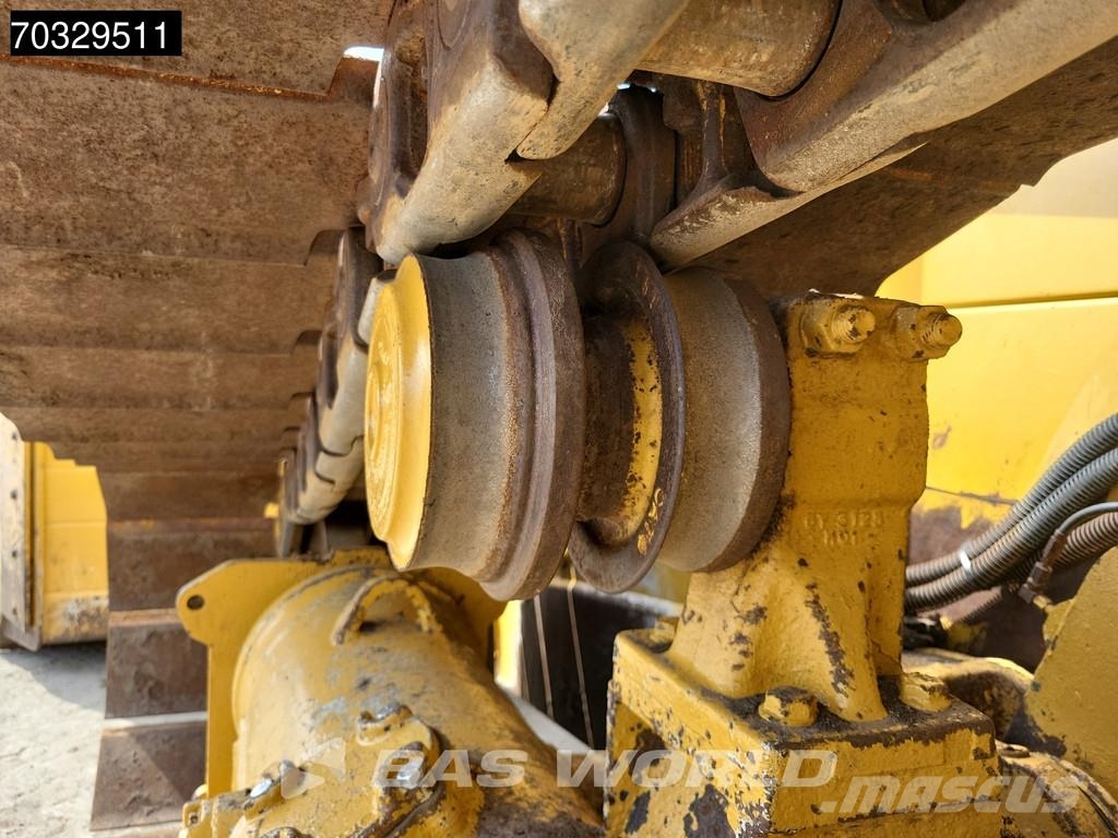 CAT D6 N LGP Foldable Blade بلدوزرات مجنزرة