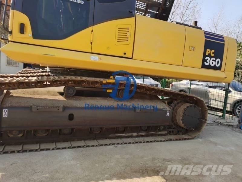 Komatsu PC360-7 حفارات زحافة